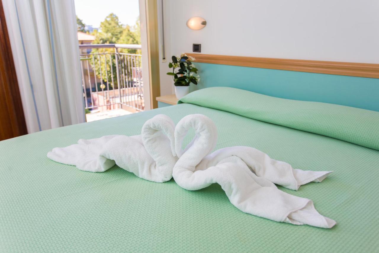 Hotel Costaverde Cesenatico Eksteriør bilde