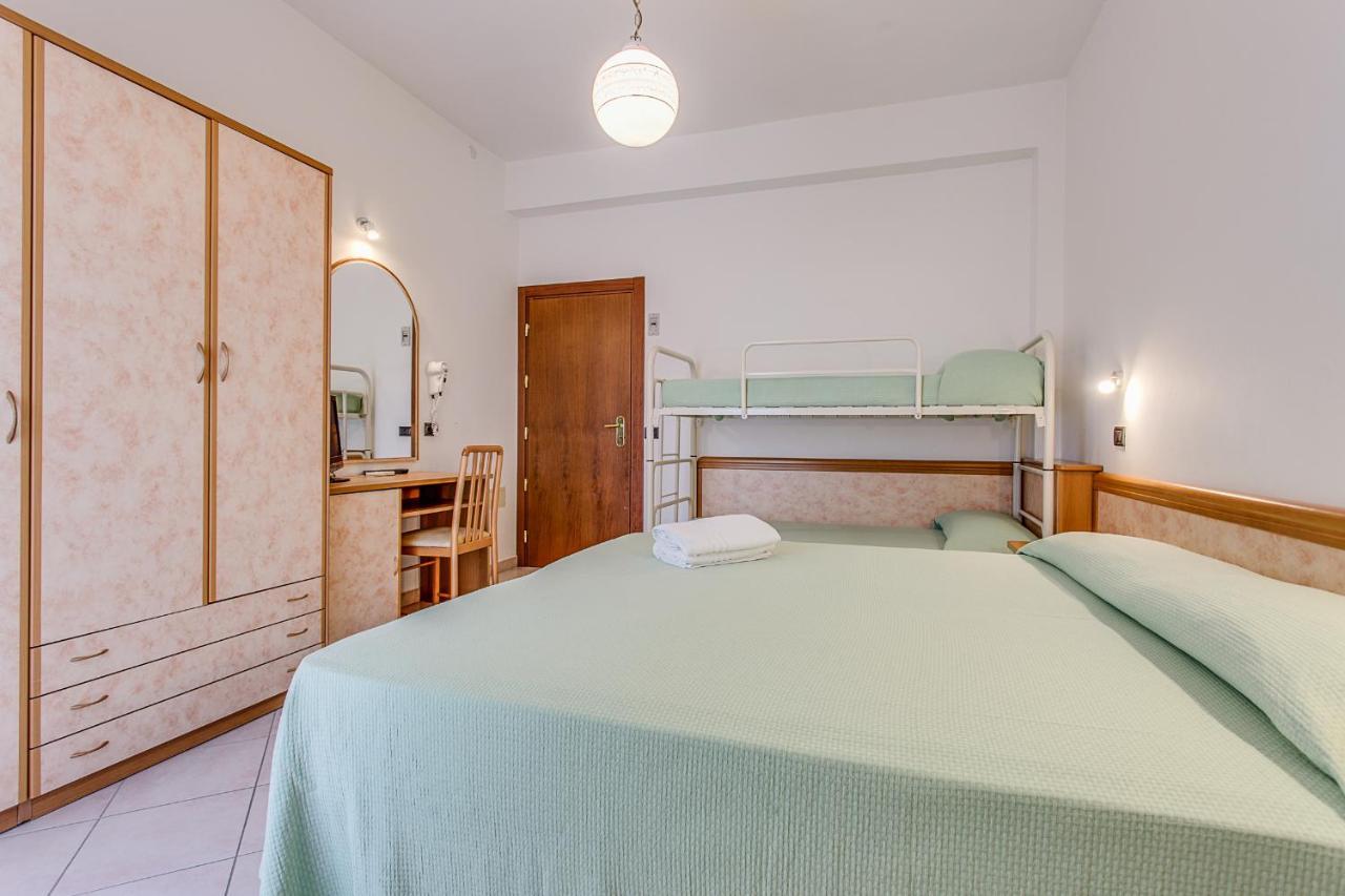 Hotel Costaverde Cesenatico Eksteriør bilde